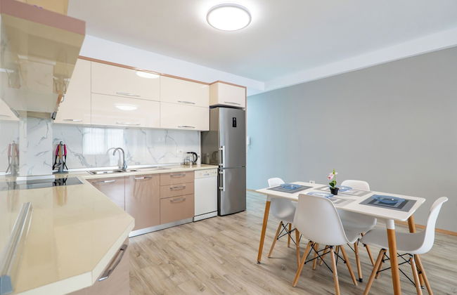 Kalpazo Home Tirana 21 - Photo 64