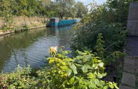Amazing Location - City of London- 2 Bedroom Stunning Canal View House With Private Garden,Parking & Balcony - Foto 49