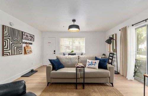 Modern & Stylish Condo Near UF, Shands & VA - Foto 3