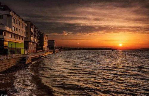 Primera línea de mar apartamento dúplex en Ribeira - Foto 22