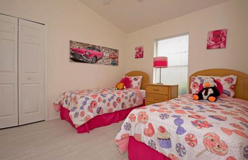 Poolside Paradise - Foto 17