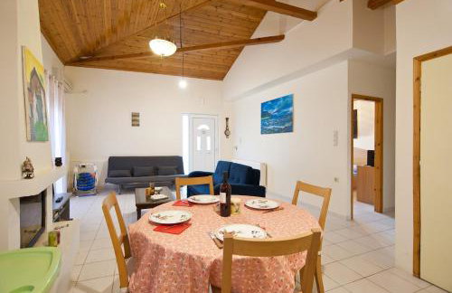 Villa Elli 1 Beach front with garden - Photo 3