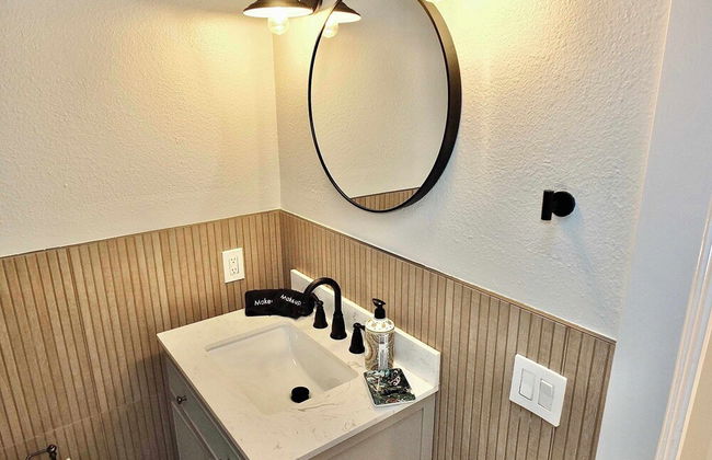 Beach City Craftsman - Walk to Beach - Foto 27