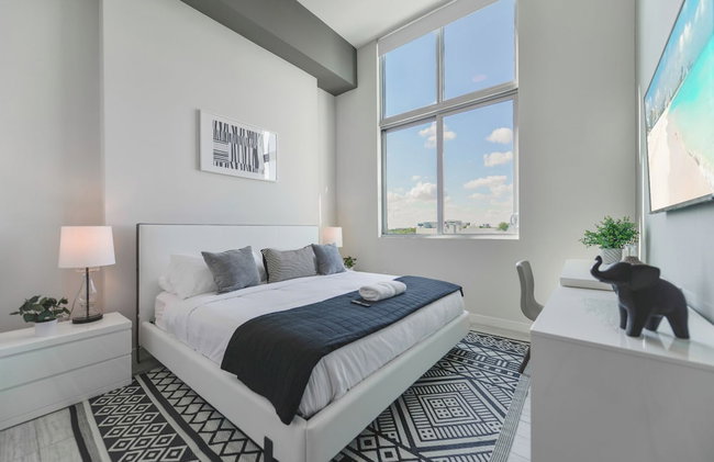 Poolside District Condo - We Host - Foto 4