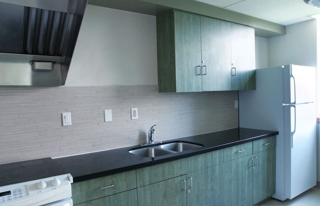 Residence & Conference Centre - Oakville - Photo 6