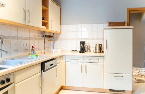 Haus Nürburgring I 4 Schlafzimmer für 1-10 Personen I Küche I Garten I Grillplatz - Foto 11