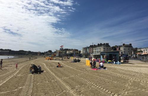 Ishara Apartment - Photo 23