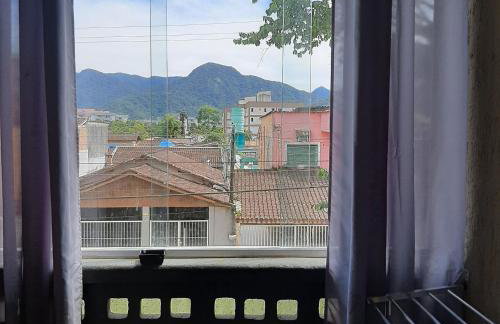 APTO PERTINHO DA PRAIA Internet 500mb e 3 Tvs 2 Quartos TV a cabo Estacionamento Tudo Perto - Foto 13
