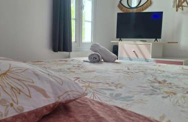 La Pinède du Chéou, Piscine, Logement indépendant, Parking, Draps, Wifi fibre - Foto 5