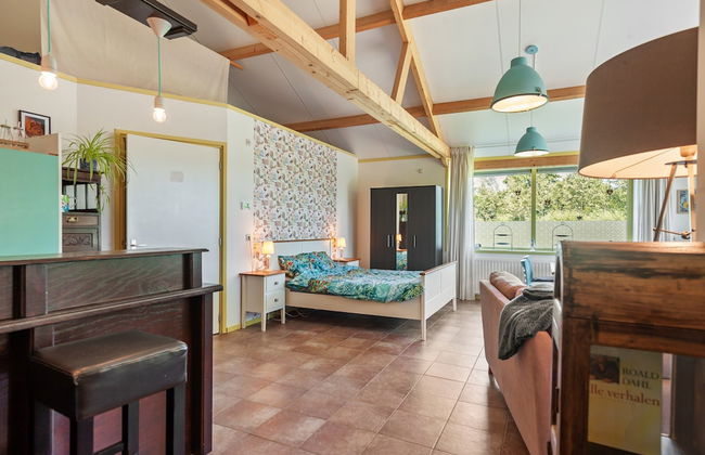 Enticing Holiday Home in Eastermar near Burgumer Mar Lake - Photo 11