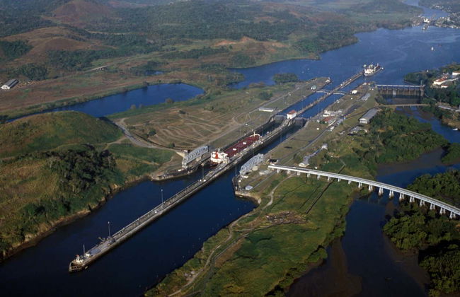 Paseo en lancha por el canal de Panamá y el lago Gatún - Foto 4