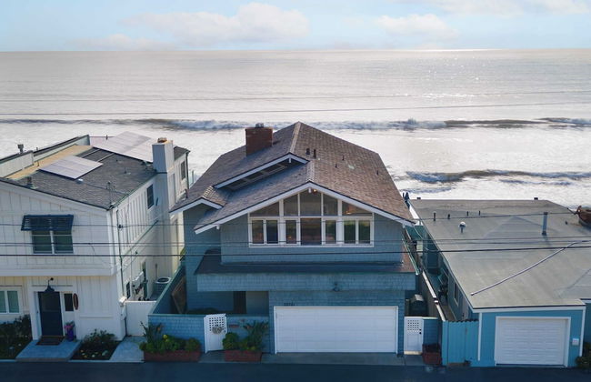 Unbeatable Beachfront Bliss w/ Ocean Views, Luxe Interiors & Patio Beach Road - Foto 44