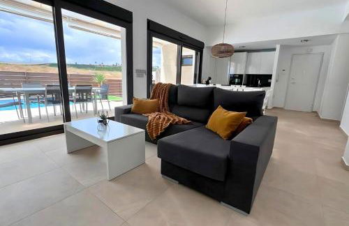 Modern villa with private pool at Golf Vistabella - Foto 5