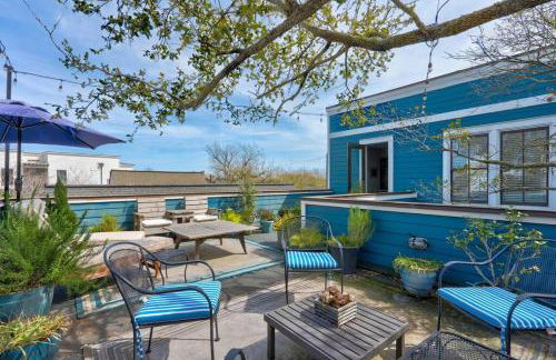 Elegant Sunlit Home with Private Rooftop Oasis - Foto 6