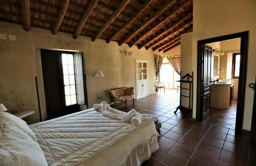 Villa Escutia - Photo 13