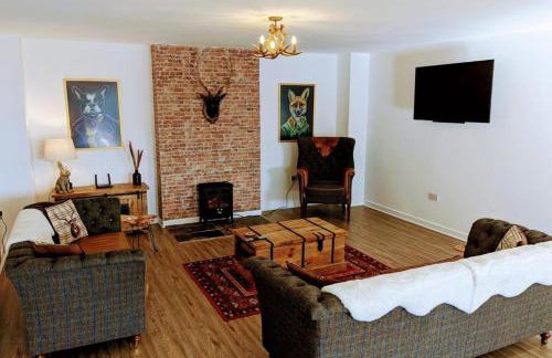 Country Lodge Retreat - Photo 1