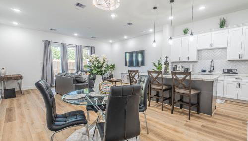 Luxury Haven near Dwtn, Med CTR, with Fast Free WiFi, Parking - Foto 5