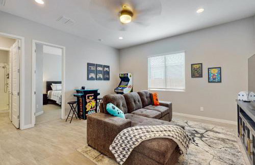 Pool, Hot Tub and Game Room! Spacious Buckeye Home - Foto 20