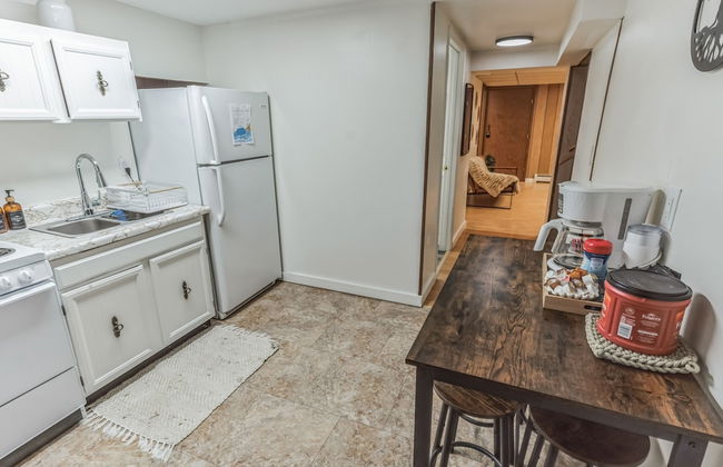 Parkstrip Place, Pet Friendly Downtown Home by RedAwning - Foto 35