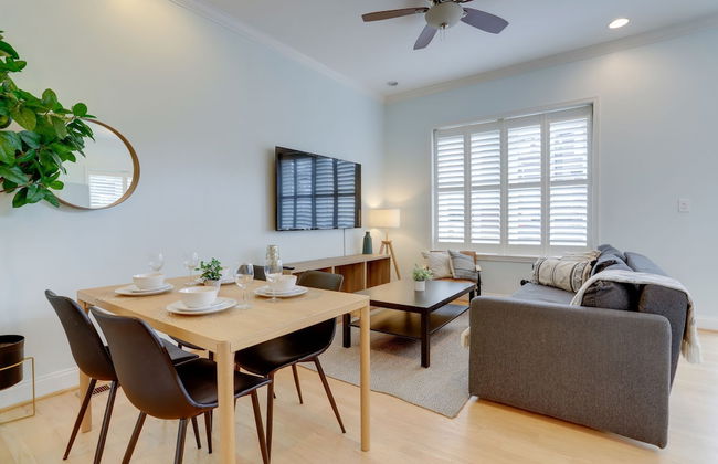 Exquisite 1 BR Apartment at Alexandria - Foto 1