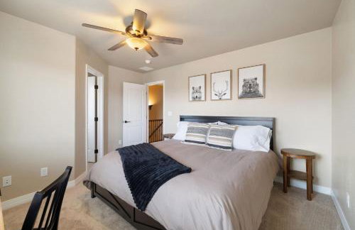 NEW! 5BR Family Retreat with Game Room, AC, Near Downtown Flagstaff & NAU - Foto 10