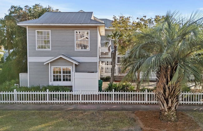Steps to Beach! Arcade Game Room, Pool + Hot Tub Calico Scallop by Avantstay - Foto 72