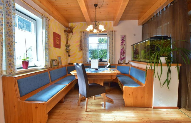 Chalet in Einach Near Ski Slopes - Foto 6