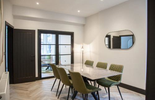 New! Stylish & Modern Home With Free Parking! Book Now! - Foto 14