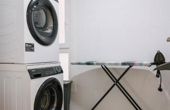 Blue Balcony Suites by Airnest - Foto 32