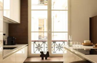 Elegant apartment - 2BR- 6P- Gare Saint Lazare - Foto 7