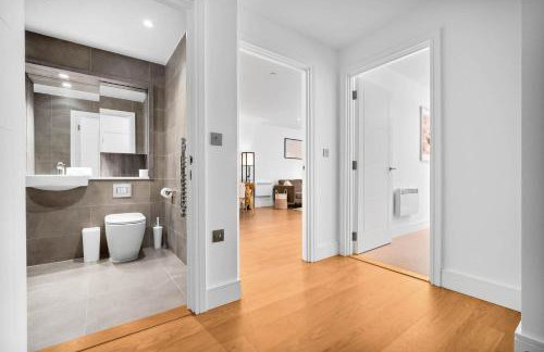 Luxury Apartment - Balcony - City Centre - Fast WiFi - Netflix 403D - Foto 24