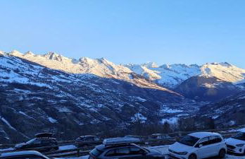Appartement 5 personnes une chambre proche pistes balcon vue montagne Draps et serviettes non fournis Ménage à réaliser par le locataire - Foto 4