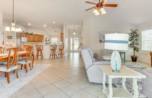 2 Mi to Lake Sumter Landing Spacious Golf Retreat - Foto 5