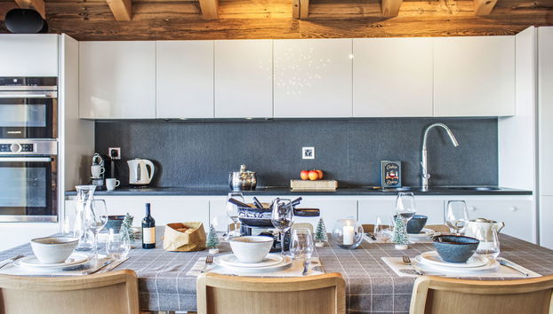 Kitchen / Dining Room