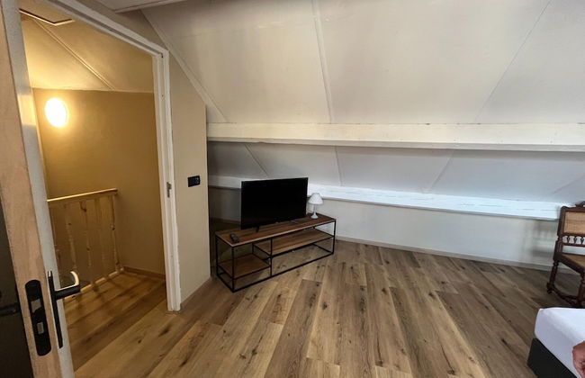 Dog-friendly Stay in Valkenburg - Photo 3