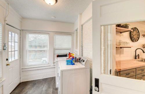 2 Mi to Magnolia Mkt Cozy Retreat with Shared Yard - Foto 10