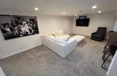 Curly's Quarters (4 Bedroom Home) w/ Lambeau view - Foto 14