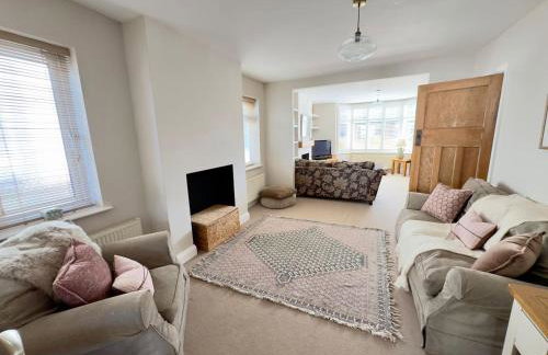 Beautiful spacious Home in Hereford - sleeps 7 - Photo 5