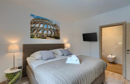 Villa Gloria, villa with heated pool - Foto 26