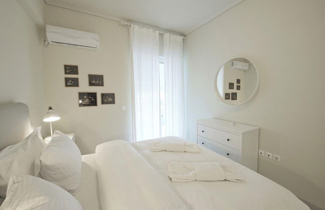 Lucyzen in Vouliagmeni - Foto 21