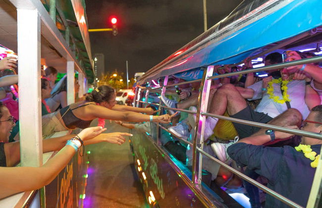 Cartagena Party Bus Tour + Nightclub - Photo 3