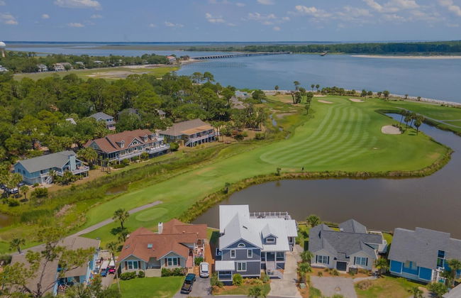 5 Bed Sleeps 12 With Water Views - Photo 39