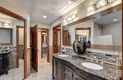 Elevado Hills Family Getaway ~ Pool ~ Games ~ Pkg! - Foto 18