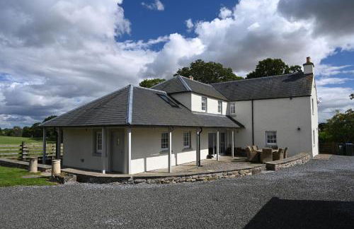 Laverockbank Farmhouse - Photo 31