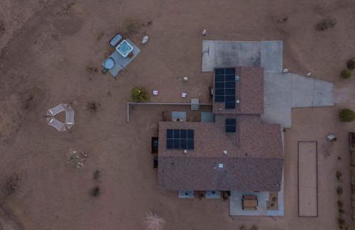 Dagger Tree Oasis l Integratron 5Bed and Cowboy Pool - Foto 62