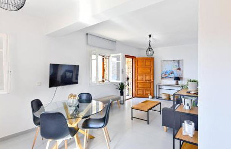 Vourkari, modern apartment overlooking the Marina of Vourkari - Foto 9