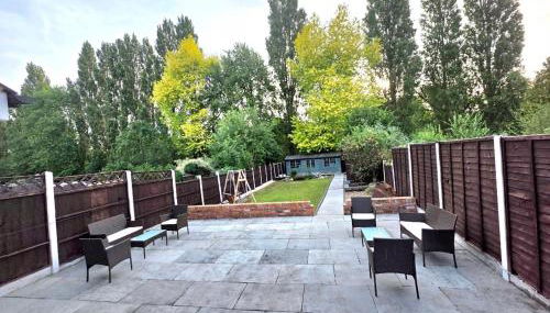 Stunning property with Summer house - Foto 1