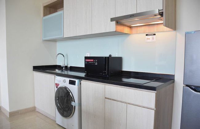Nice and Spacious 3BR at Menteng Park Apartment - Photo 13