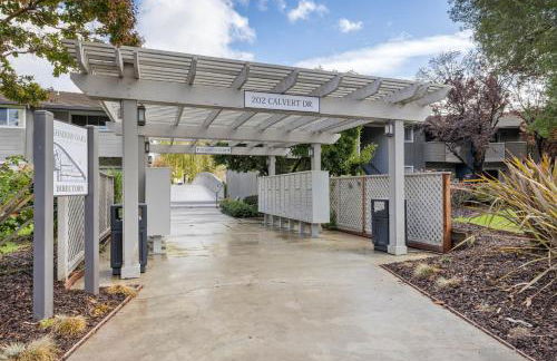 Blueground West Valley pool nr Cupertino Park SFO-2106 - Photo 25