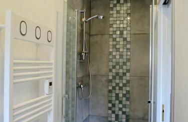 Duplex contemporain terrasse extérieure parking - Foto 22